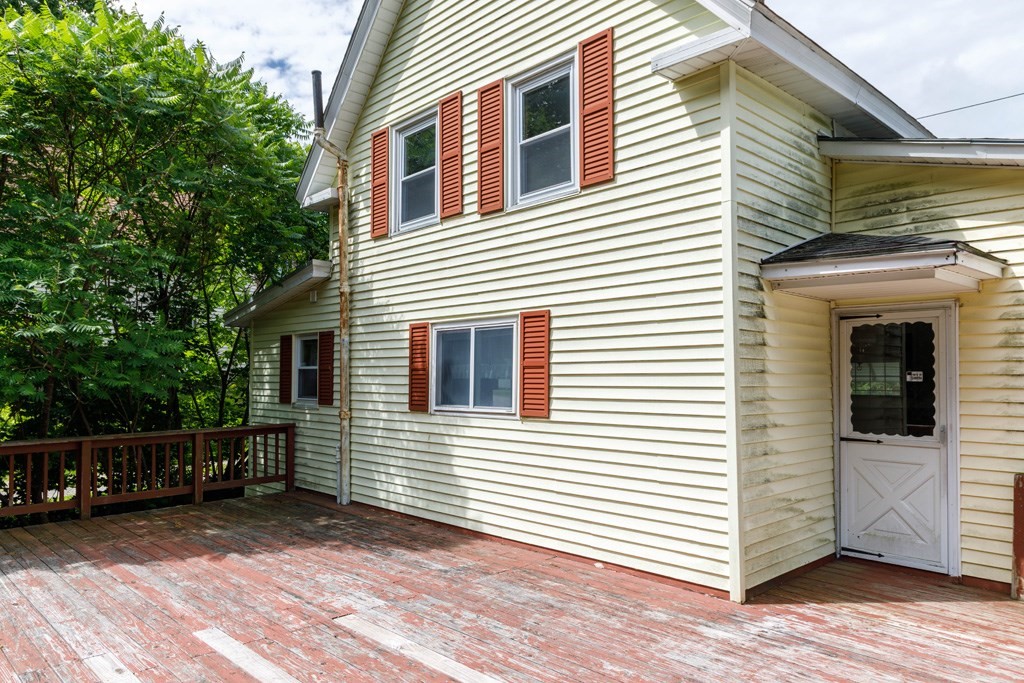 139 Ash Street