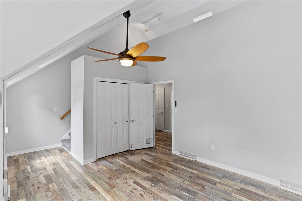 116 Turnpike Rd # 7