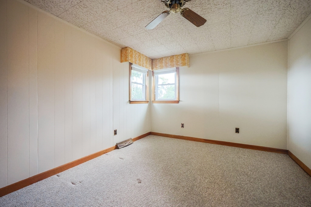 7 Richard Cir