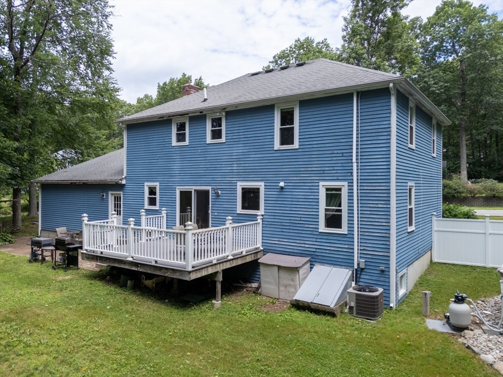 1 Dow Dr