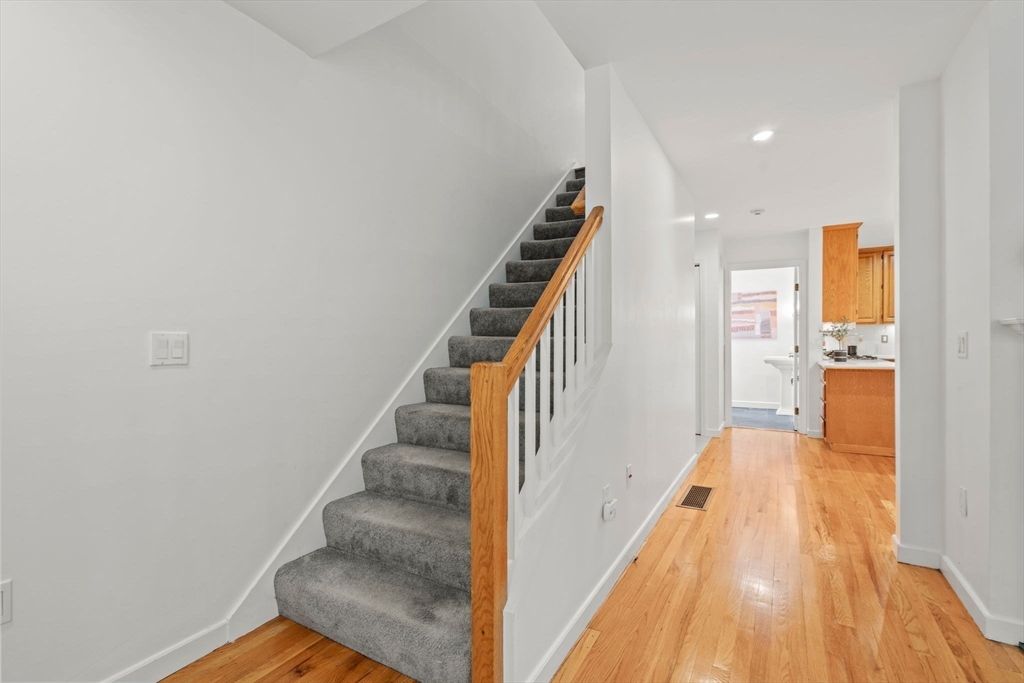 5 South Commons # D, Lincoln Unit: D