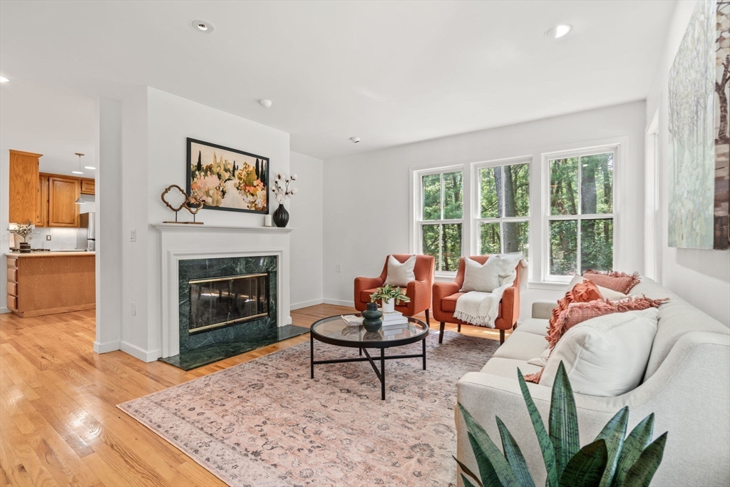 5 South Commons # D, Lincoln Unit: D