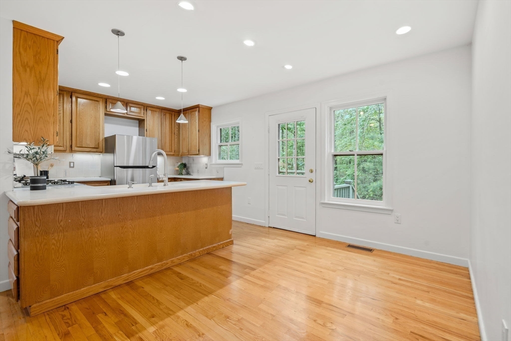 5 South Commons # D, Lincoln Unit: D