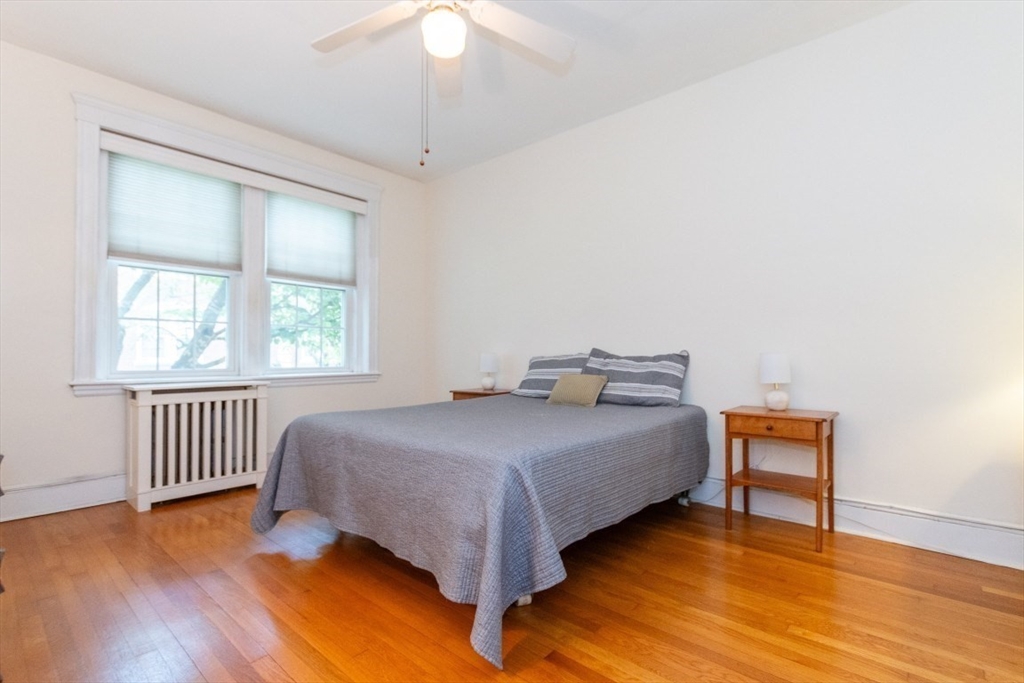 63 Babcock St # B1