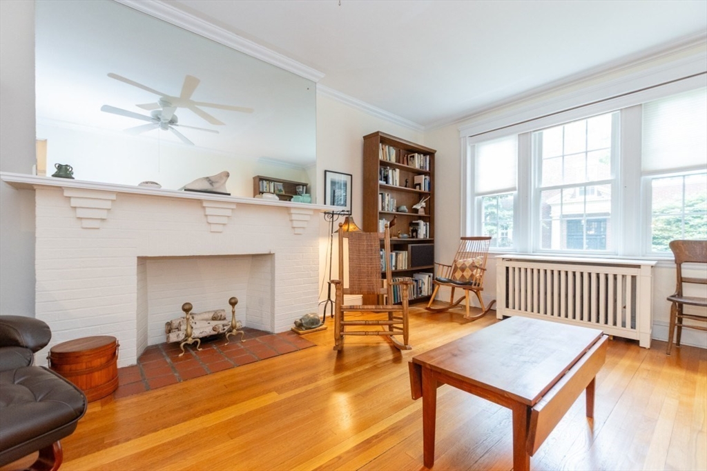 63 Babcock St # B1
