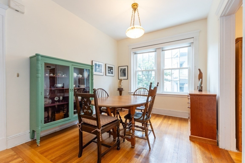 63 Babcock St # B1