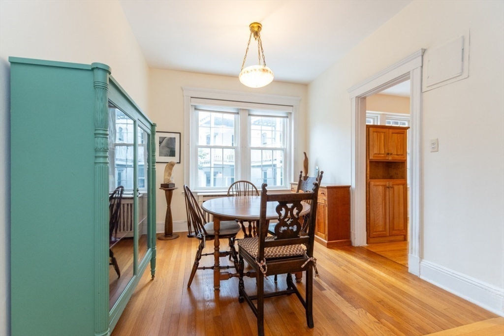 63 Babcock St # B1