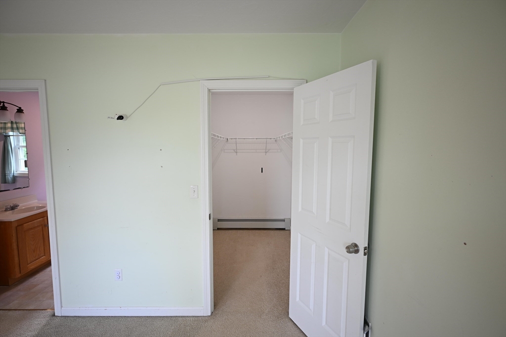 49 Victoria Ln