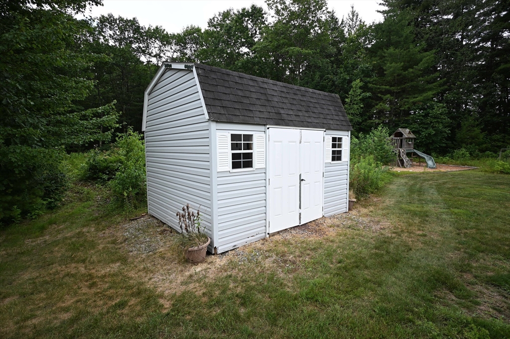 49 Victoria Ln