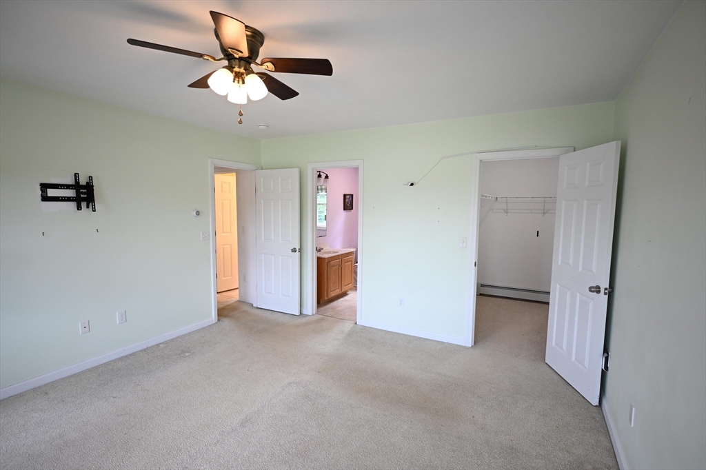 49 Victoria Ln