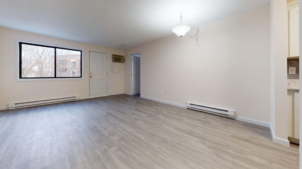 10 Rutledge St # 3G