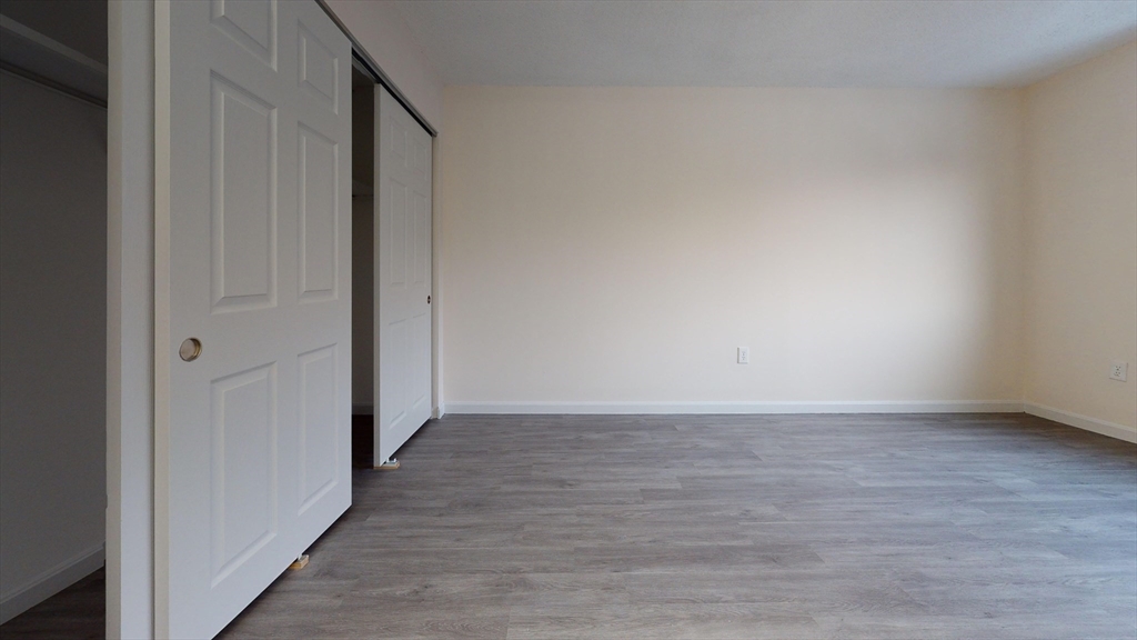 10 Rutledge St # 3G