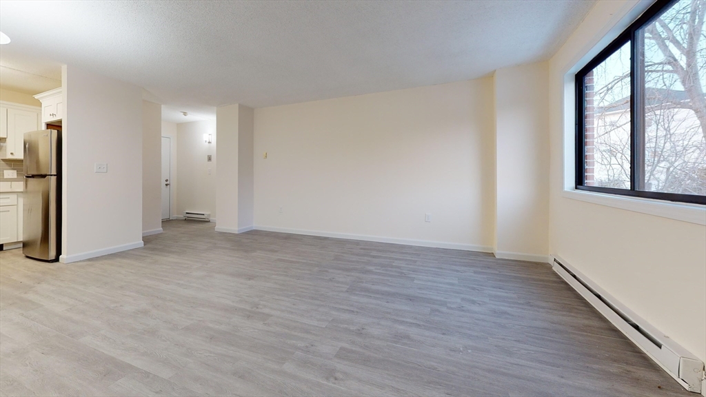 10 Rutledge St # 3G
