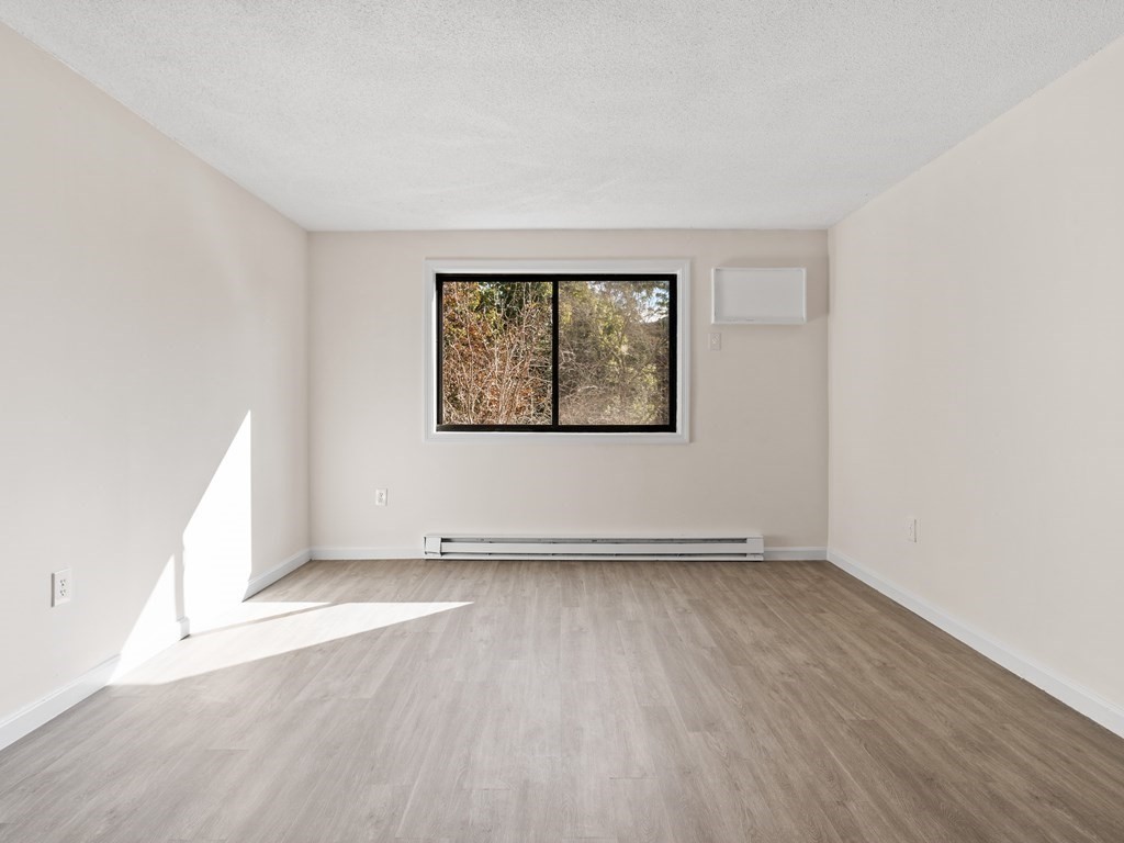 10 Rutledge St # 3G