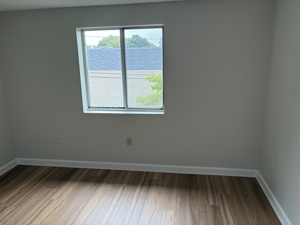 35 Prospect St # 304
