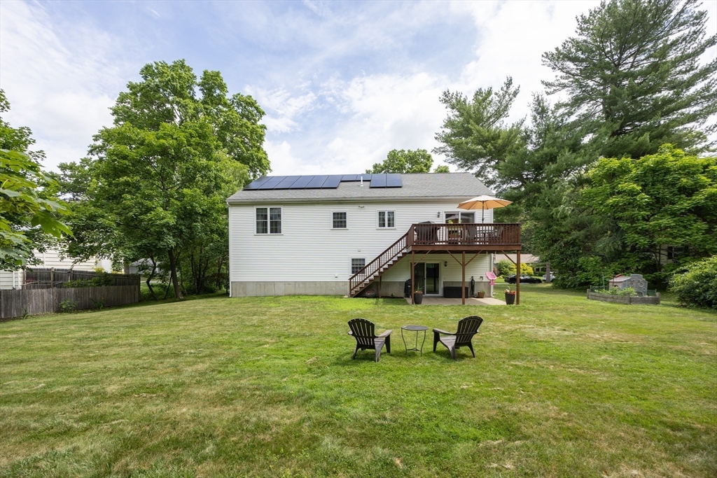 12 Windsor Drive
