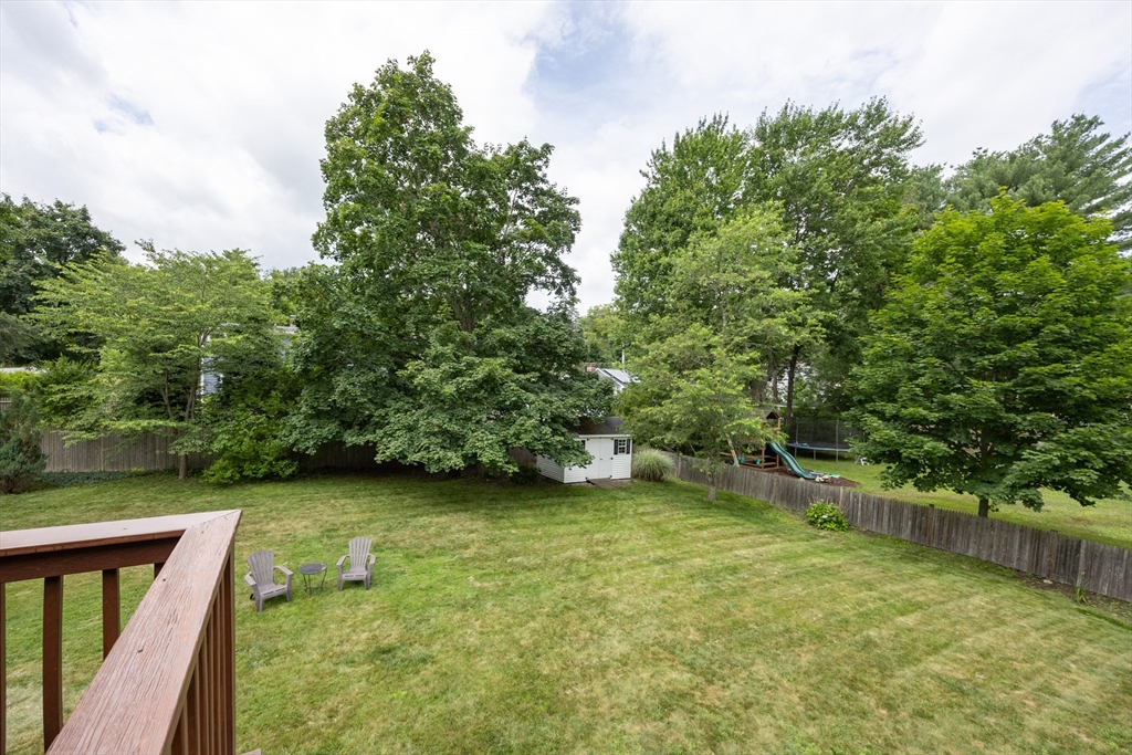 12 Windsor Drive