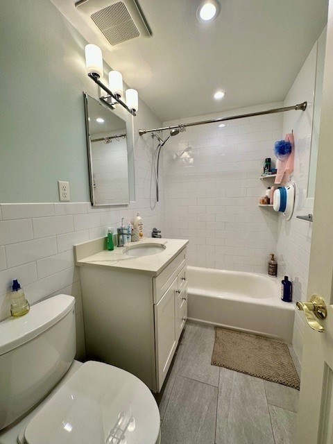 53 Paul St # 22