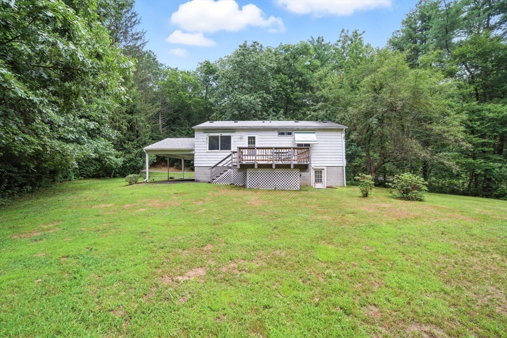 112 Leverett Rd