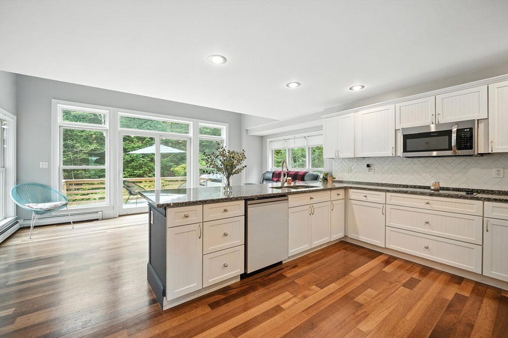 218 Greenfield Rd
