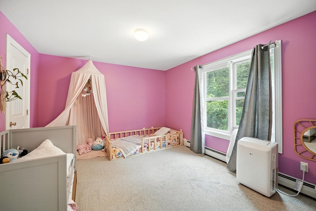 218 Greenfield Rd