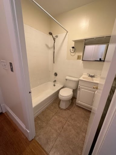 278 Harvard St # 4