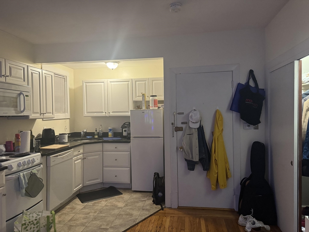 278 Harvard St # 6