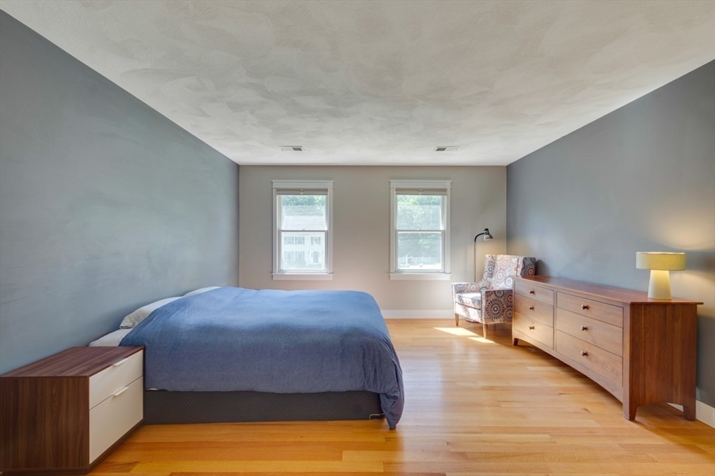124 Mastro Dr