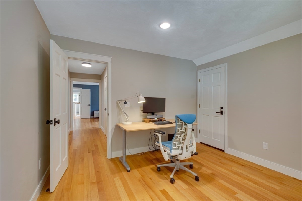 124 Mastro Dr