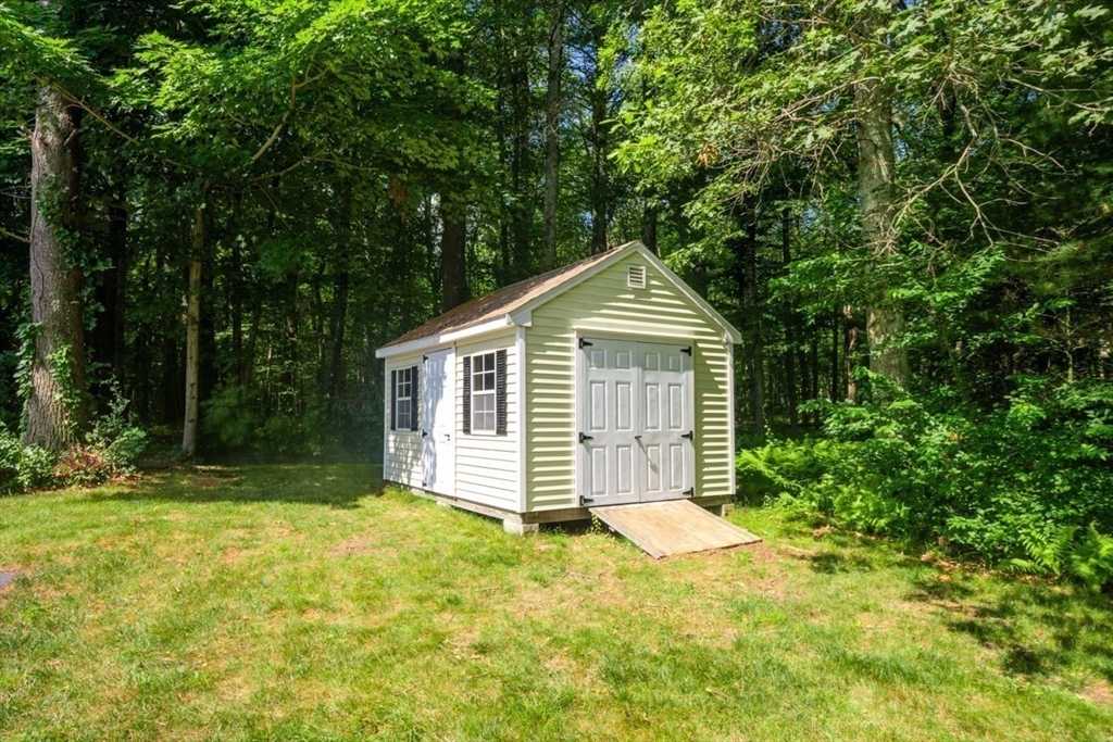124 Mastro Dr