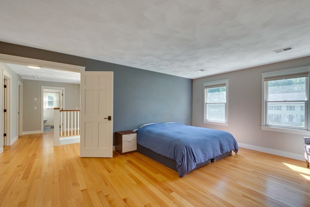 124 Mastro Dr