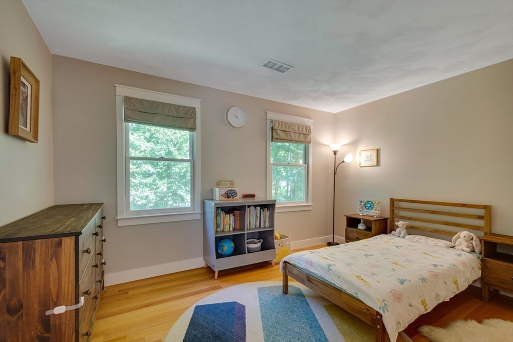 124 Mastro Dr