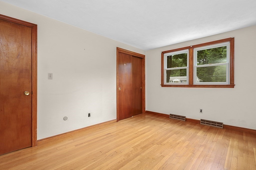 12 Lafayette Lane