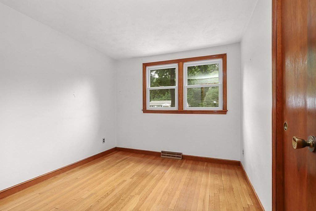 12 Lafayette Lane