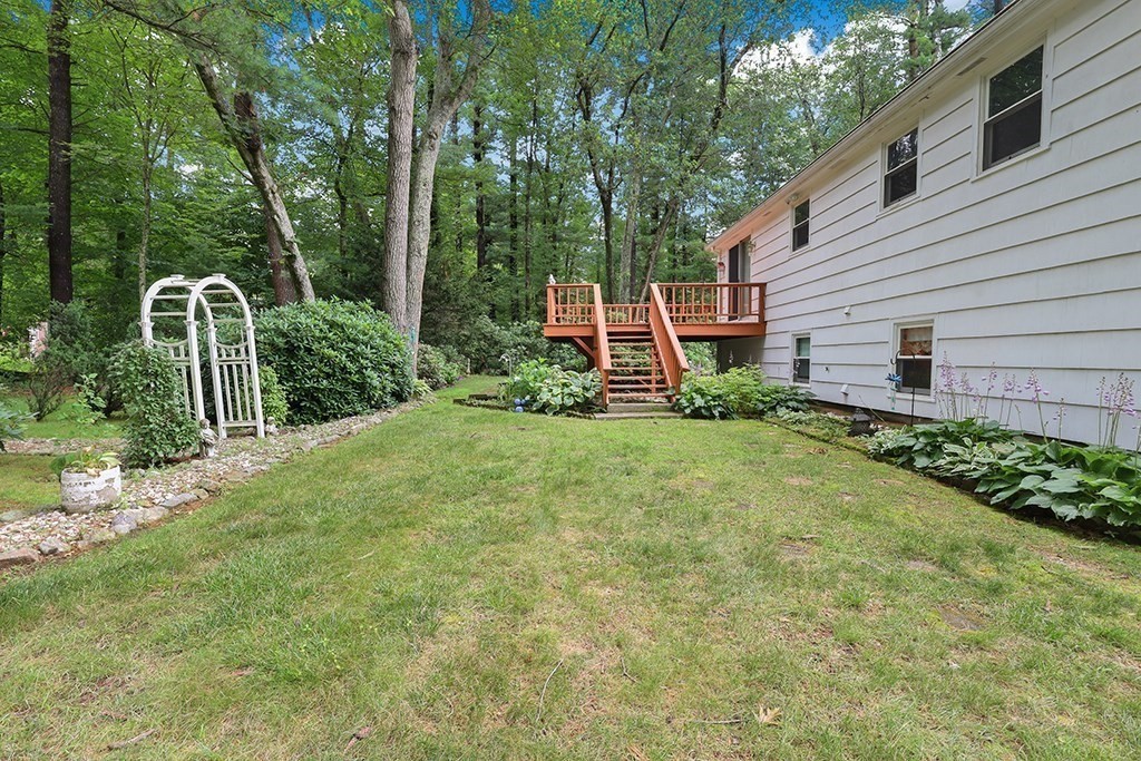 12 Lafayette Lane