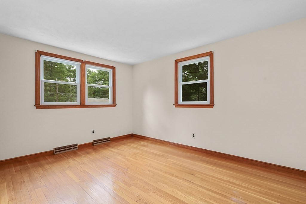 12 Lafayette Lane