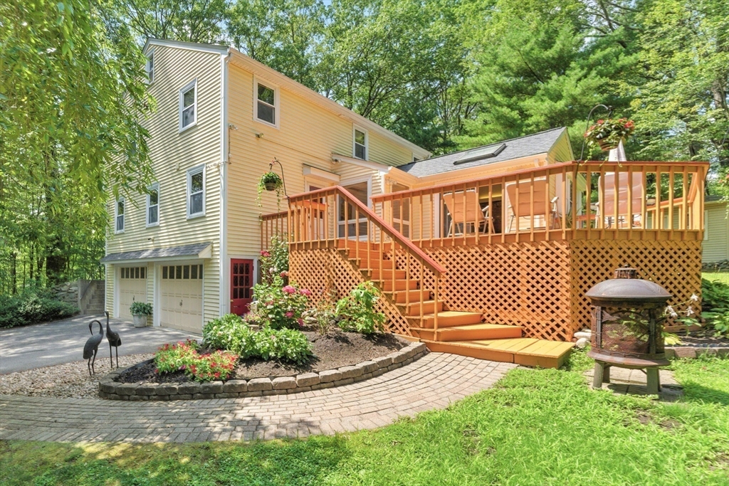 82 High St