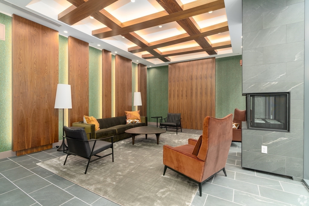 605 Concord Unit: 209ADA