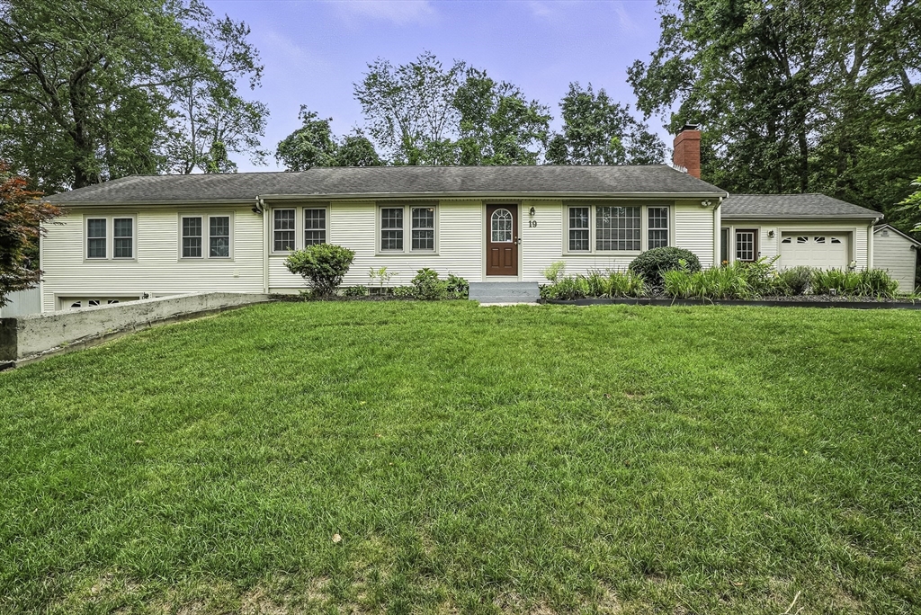 19 Chestnut Hill Rd