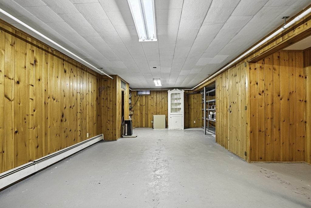 19 Chestnut Hill Rd