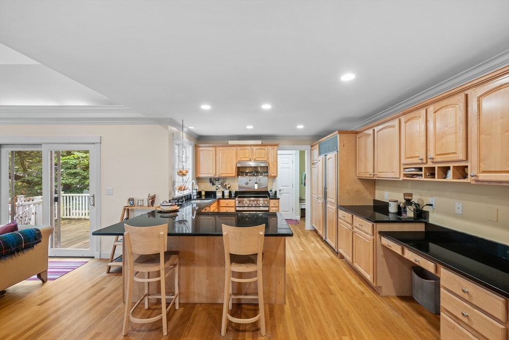 51 Vine St