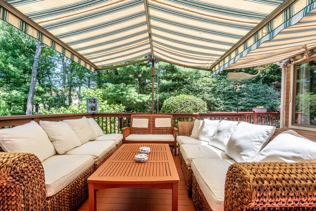 82 Nobadeer Rd