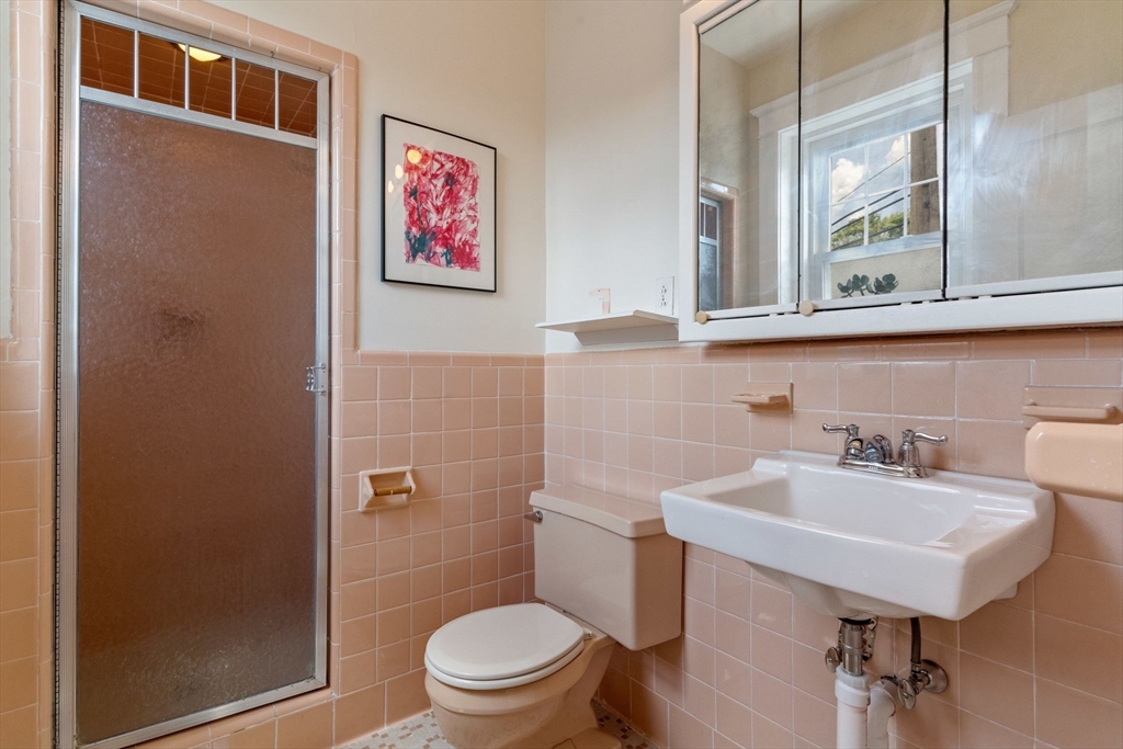 5 Colliston Road # 6