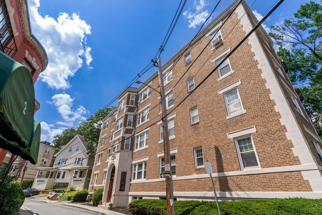 5 Colliston Road # 6