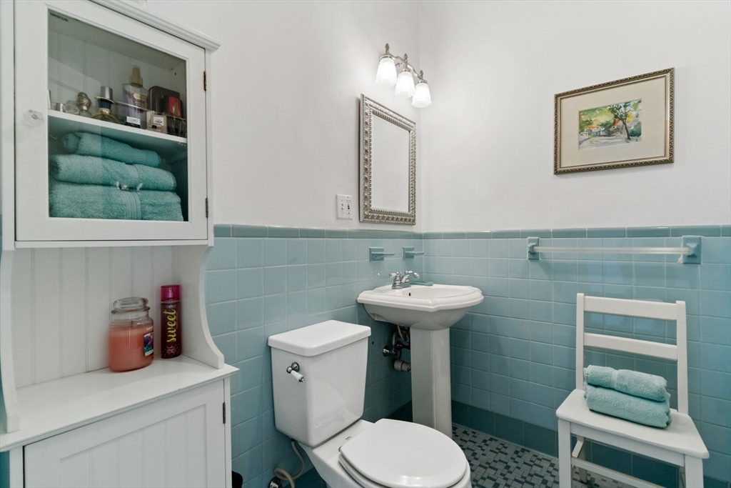 5 Colliston Road # 6
