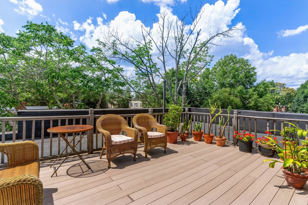 5 Colliston Road # 6