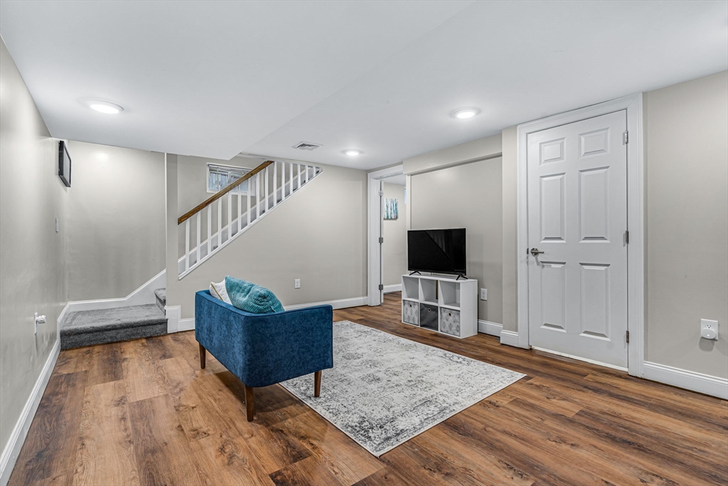 1 Conn Street # 1
