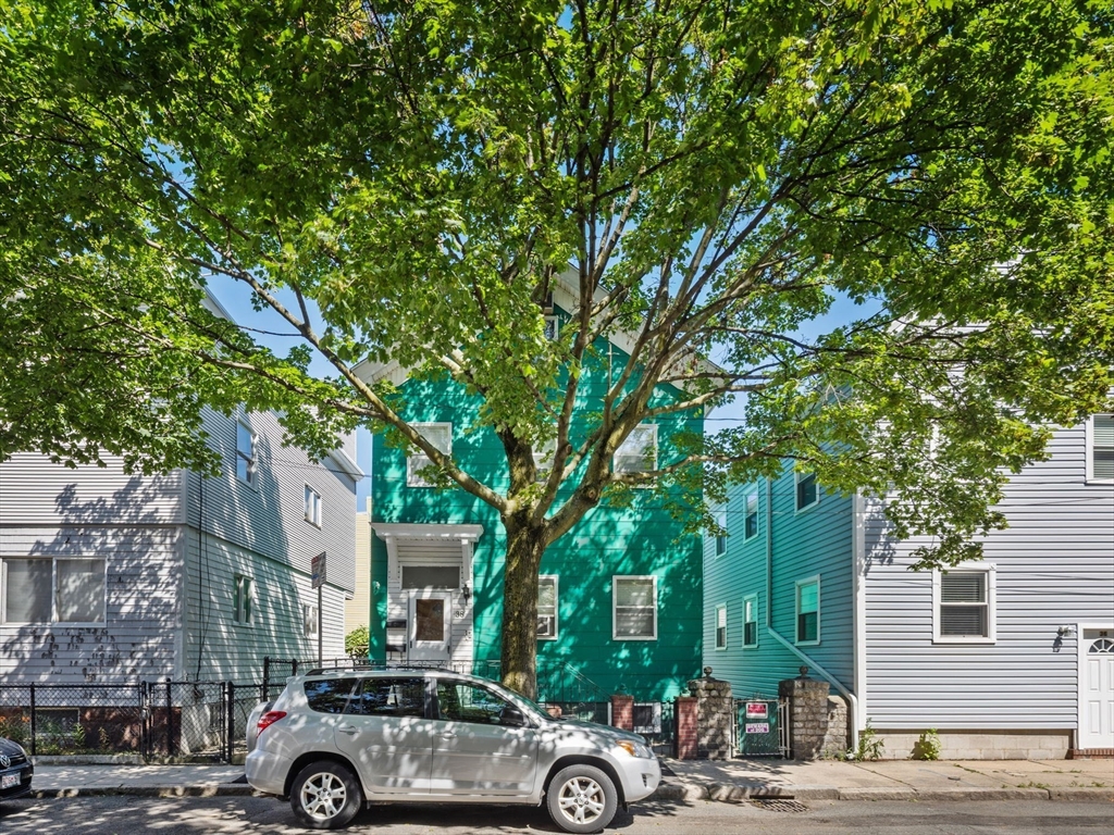 38 Hunting Street
