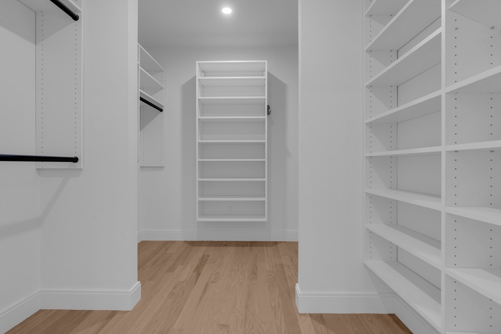 39 Clinton Street # 1
