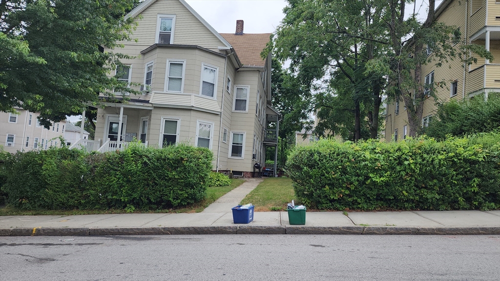 184 Vernon St